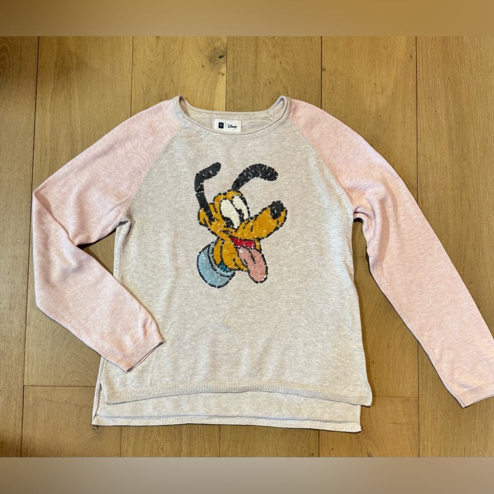 Cute GAP x Disney Girls' Pluto Sequin
Sweater Size XL  Oatmeal/pink 100% Cotton
